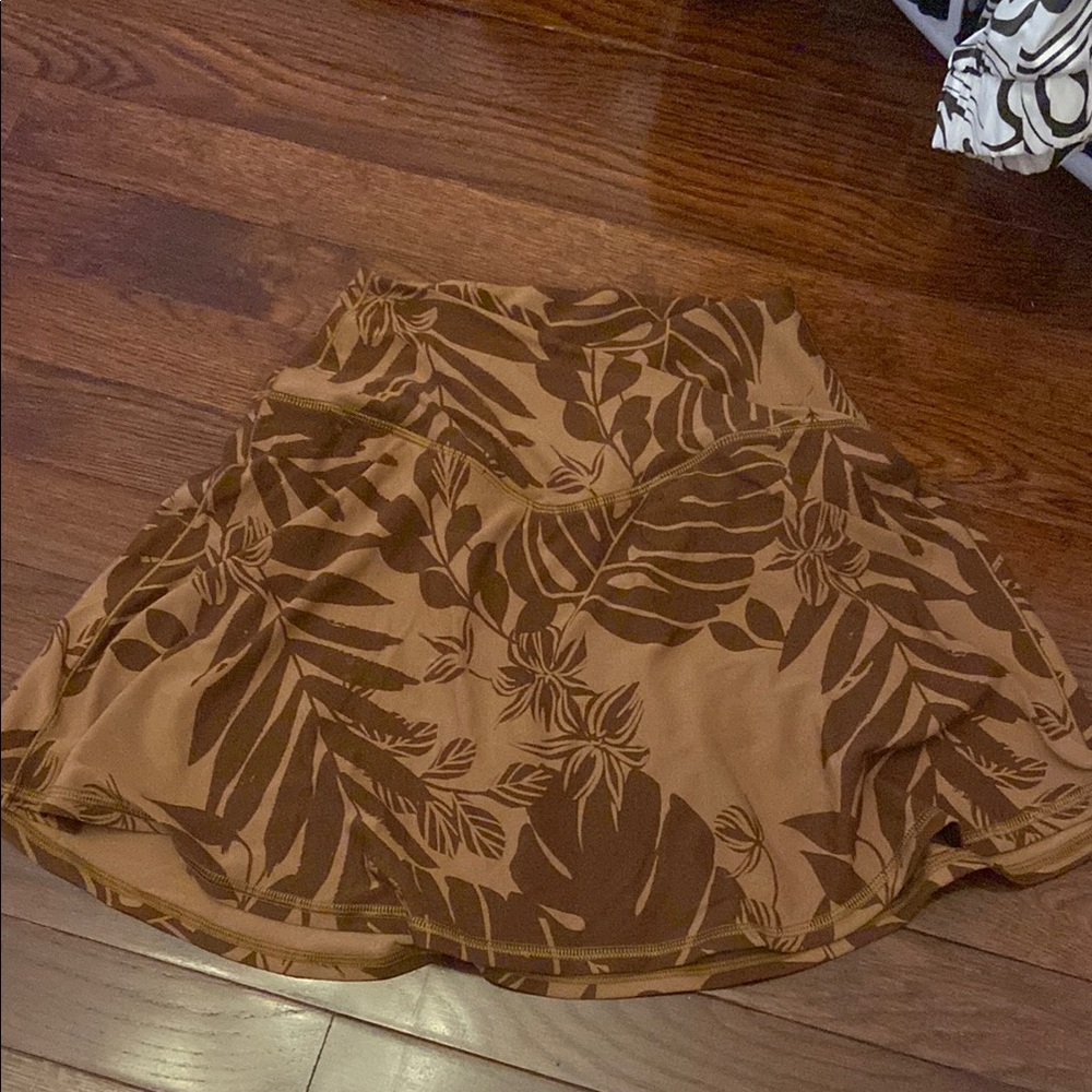 Aerie Brown Leaf Print Skirt